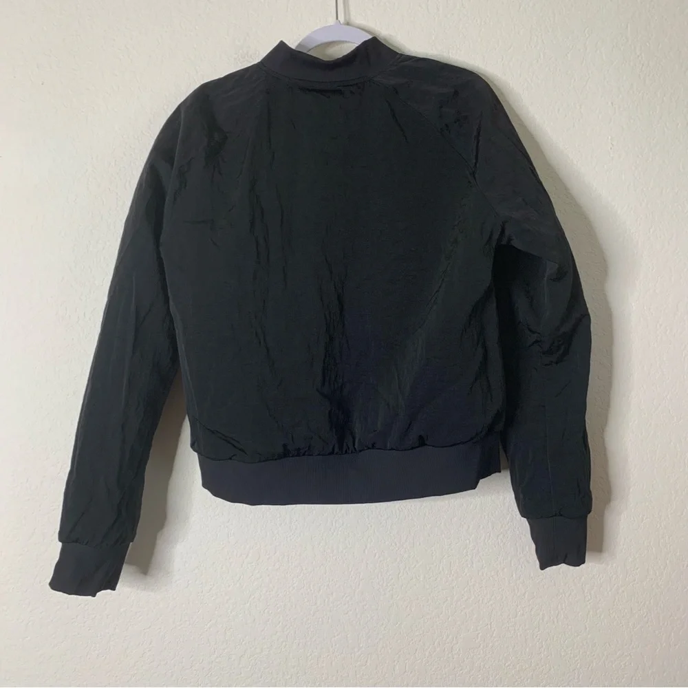 Lululemon womens black non stop reversible bomber jacket 12